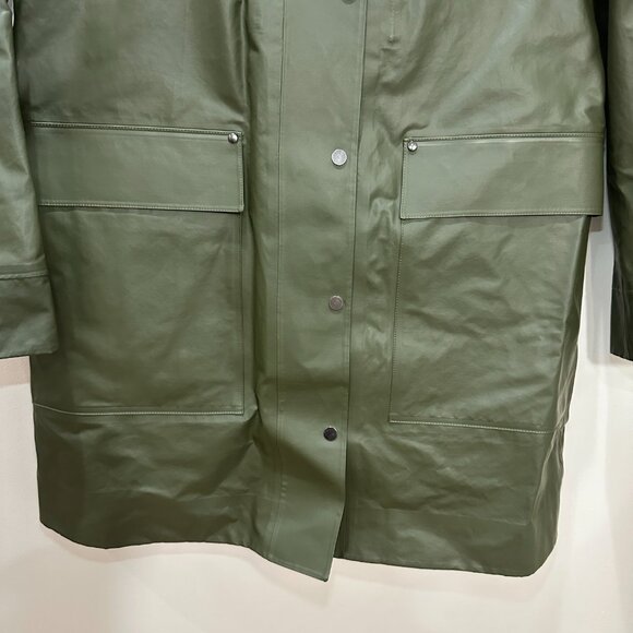 Lululemon Into The Drizzle Rain Coat - Picture 3 of 7